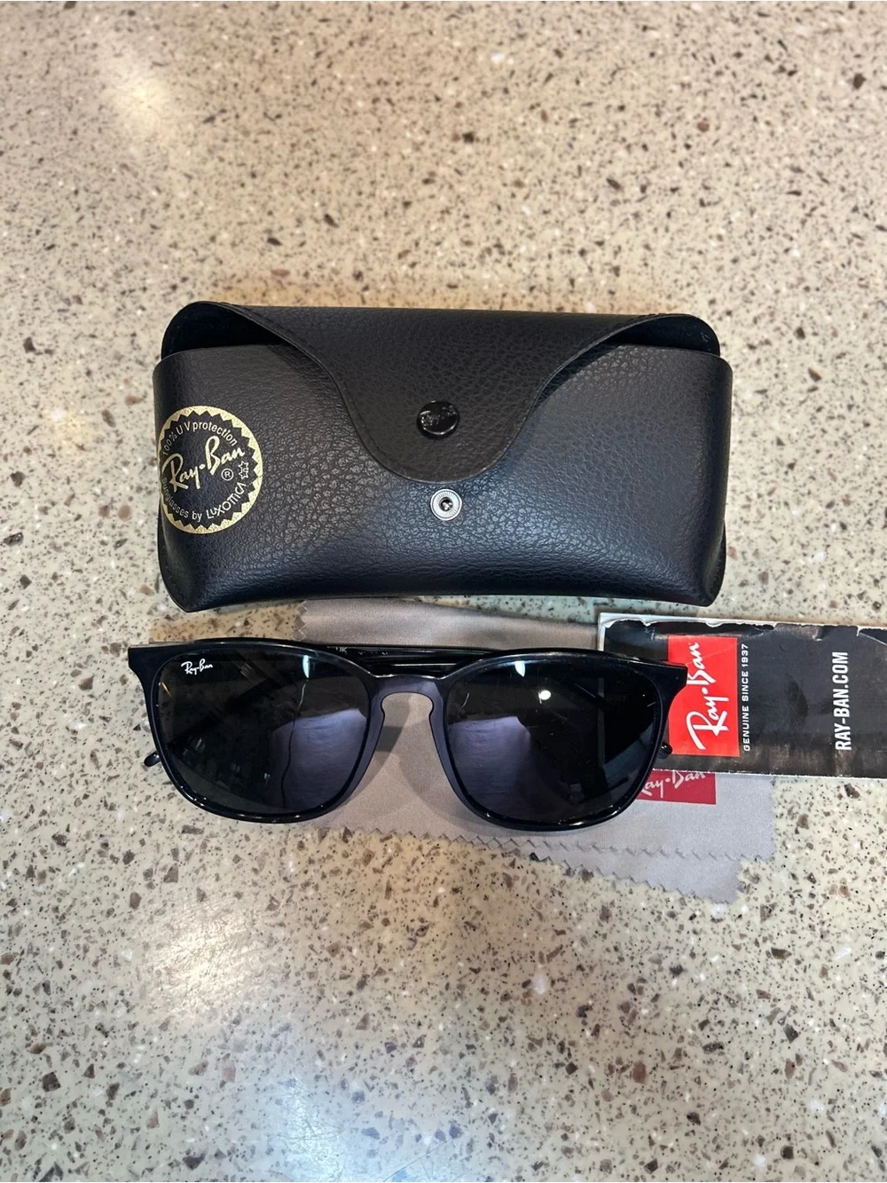 Ray-Ban RB4387 601/71 Black Square Sunglasses w/ Case & Cloth
